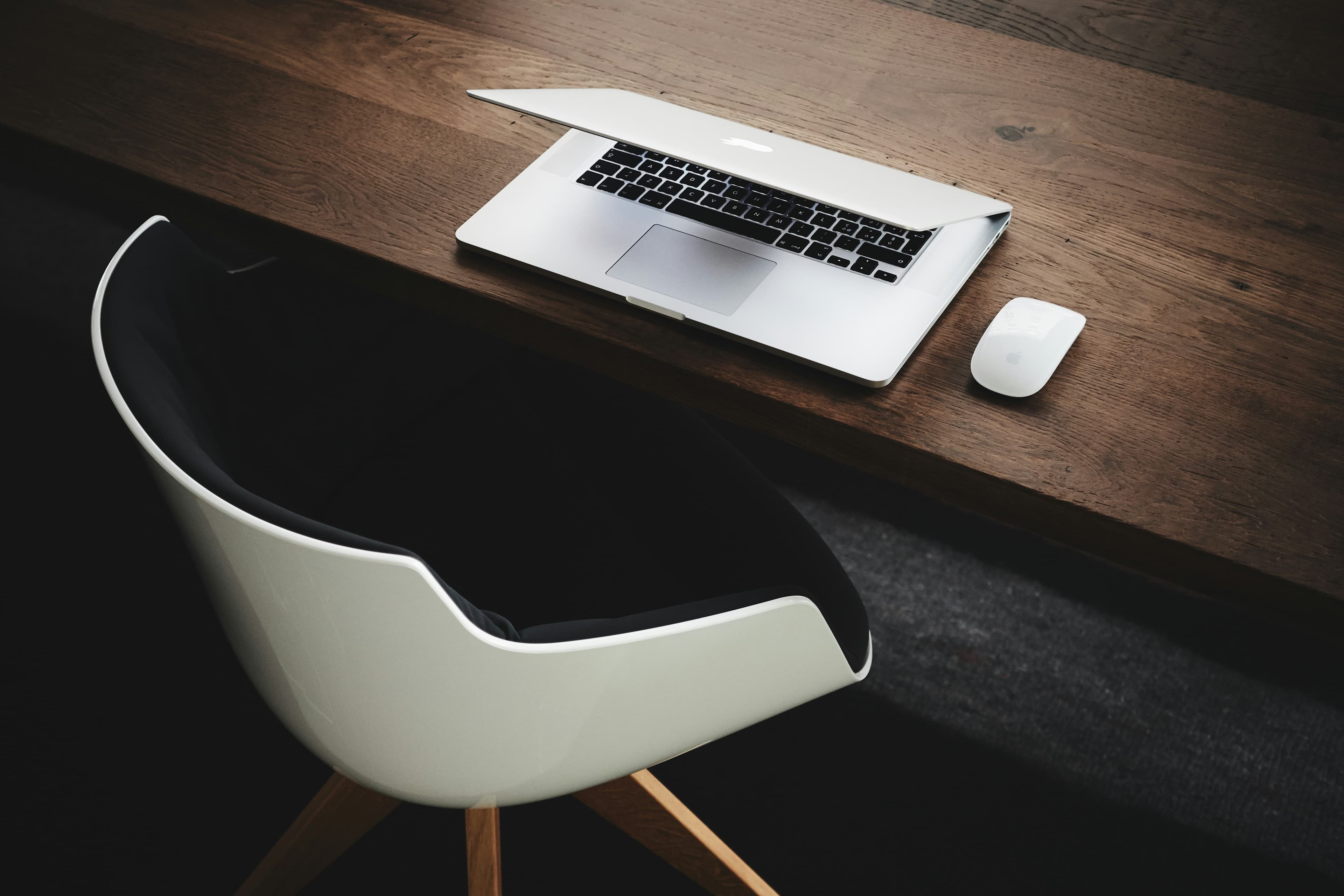 Modern workspace